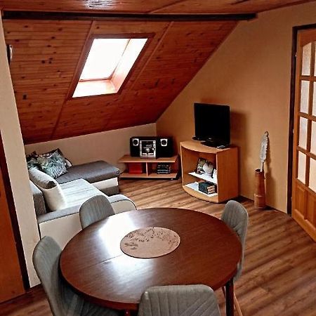Ferienwohnung Apartman Ivano Gospić Exterior foto