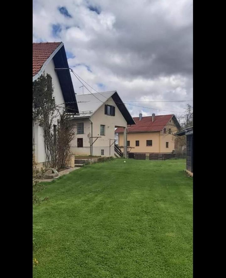 Ferienwohnung Apartman Ivano Gospić Exterior foto